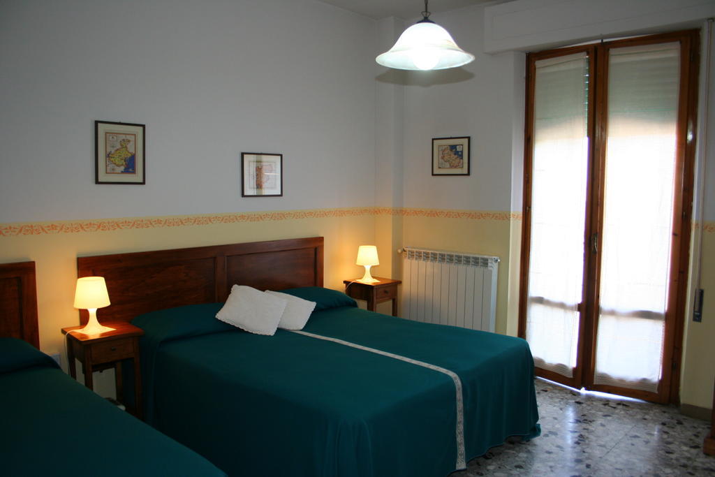 Hotel Gabry Montespertoli Kültér fotó