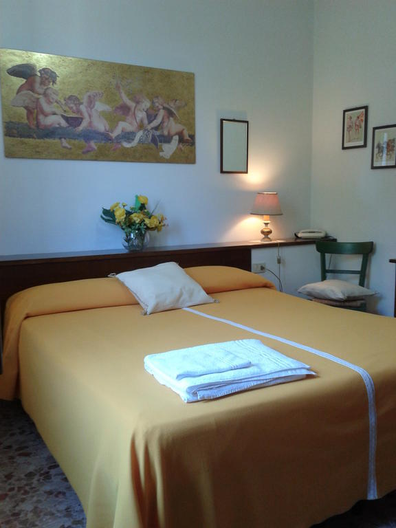 Hotel Gabry Montespertoli Szoba fotó