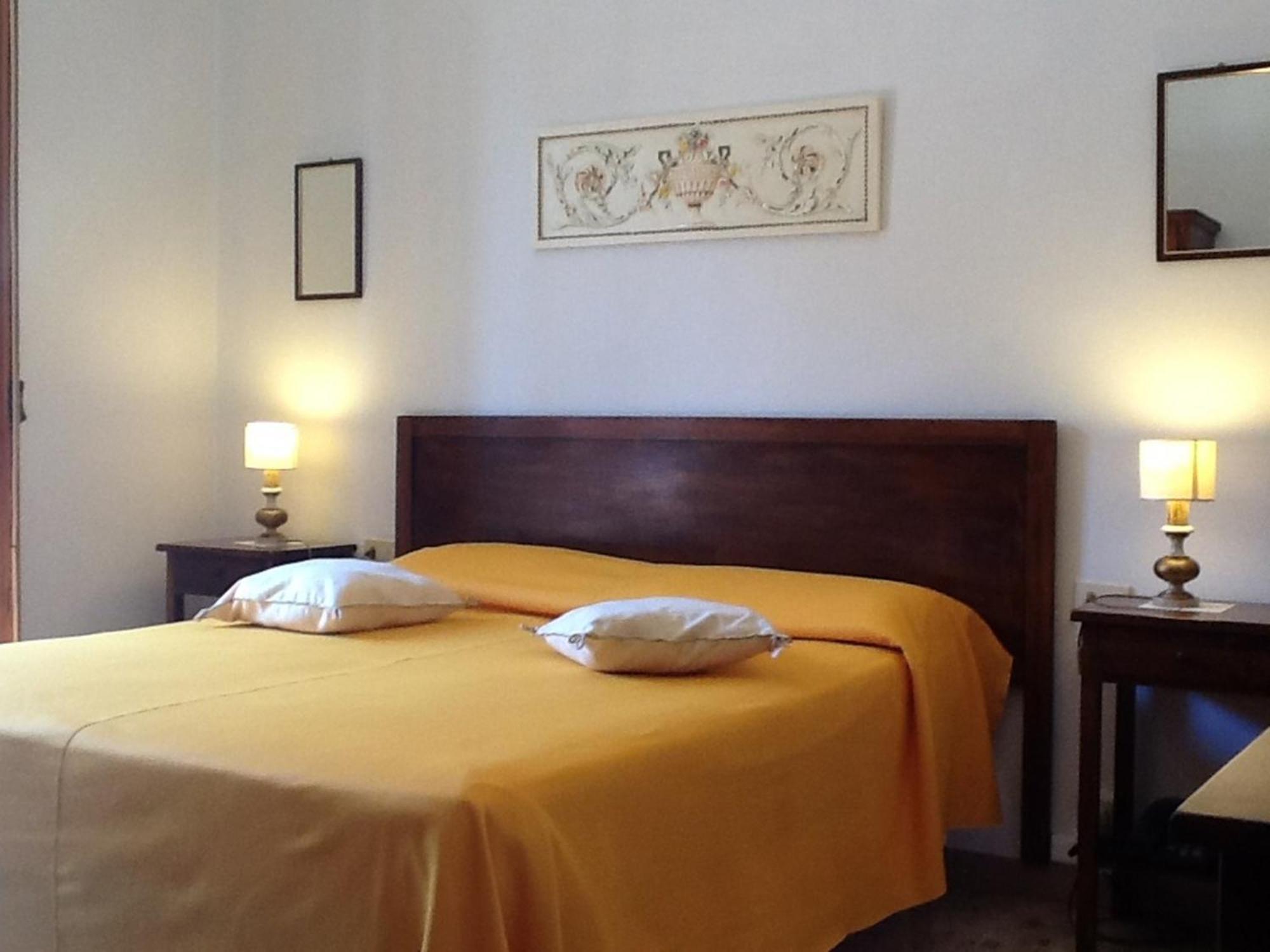 Hotel Gabry Montespertoli Kültér fotó
